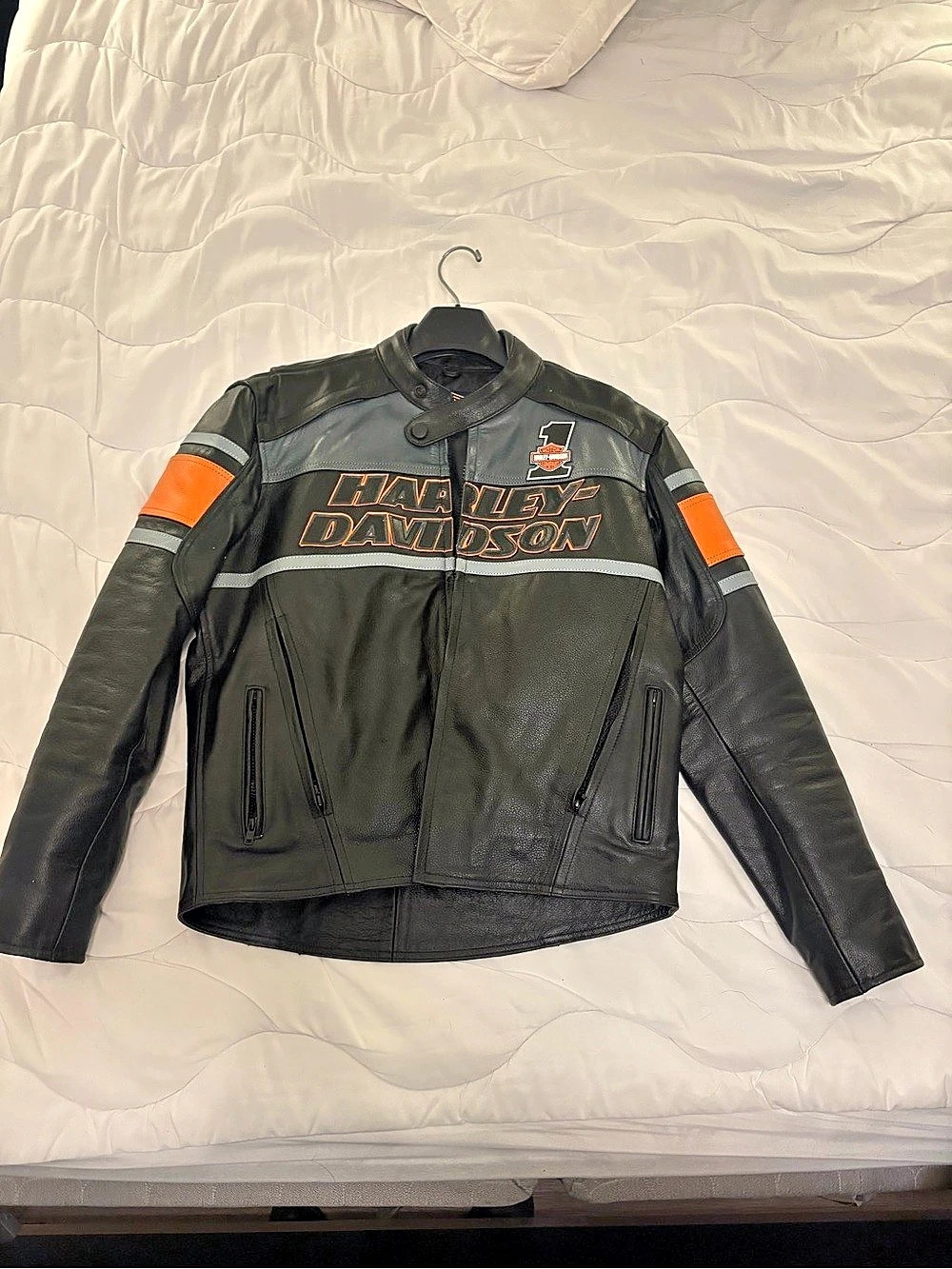 Harley-Davidson Men's Medium Motorcycle Jacket in Black & Orange NEW Never Worn